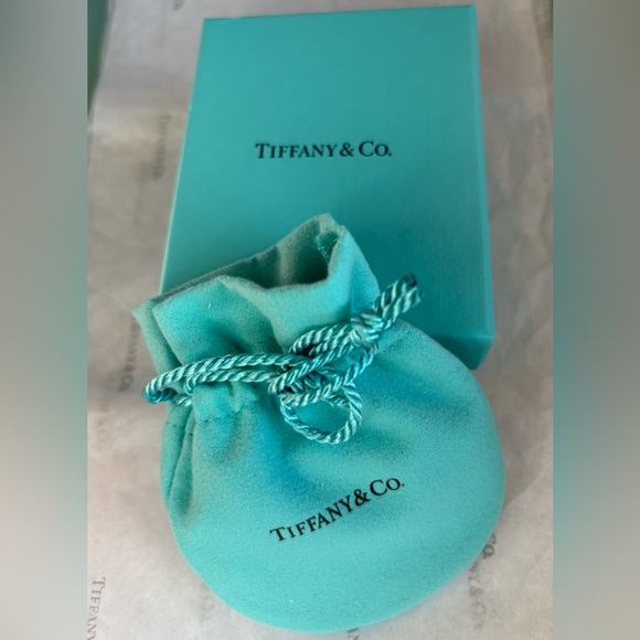 Tiffany & Co Blue Amazonite 4mm Bead Return to Tiffany’s Heart Bracelet 7.25” - Picture 3 of 4